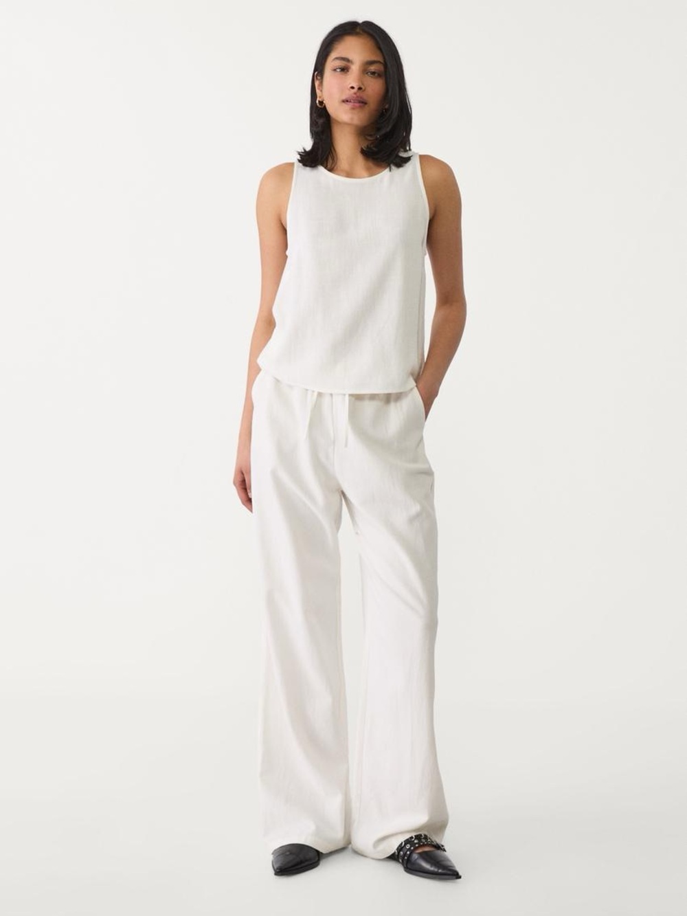 Europeans Linen Blend Tank and Pant Outfit Set